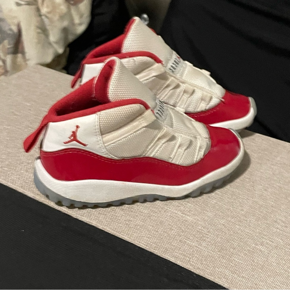 Jordan 11